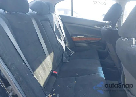 2011 Honda Accord 2.4 Ex из США, поврежденный, VIN 1HGCP2F70BA012611